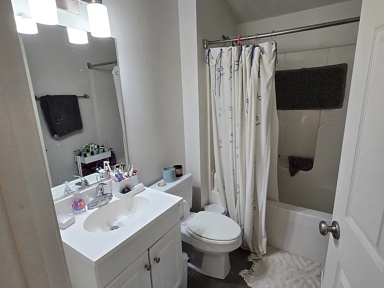 302 Goshen St #2001 — Photo 11