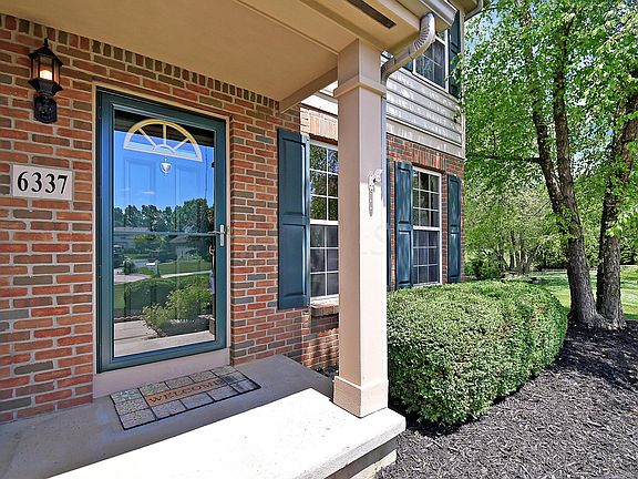 3rd image of 6337 Capilano Ct