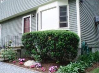 132 Squannacook Rd, Shirley, MA 01464