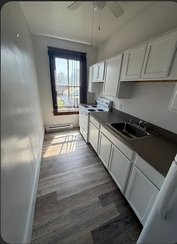 214 Blue Ridge Ave #8 Photo 1 214 Blue Ridge Ave #8 Photo 1