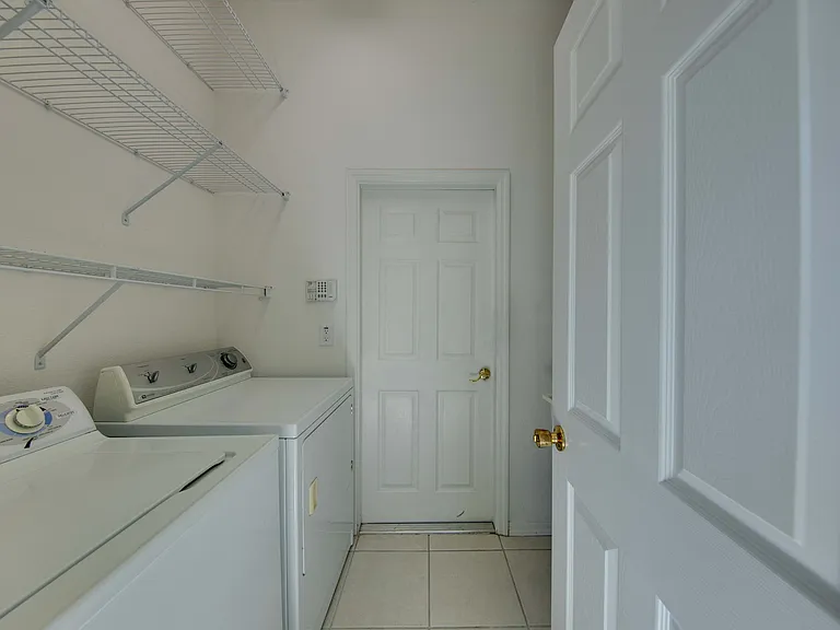 1679 Pinyon Pine Dr — Photo 8