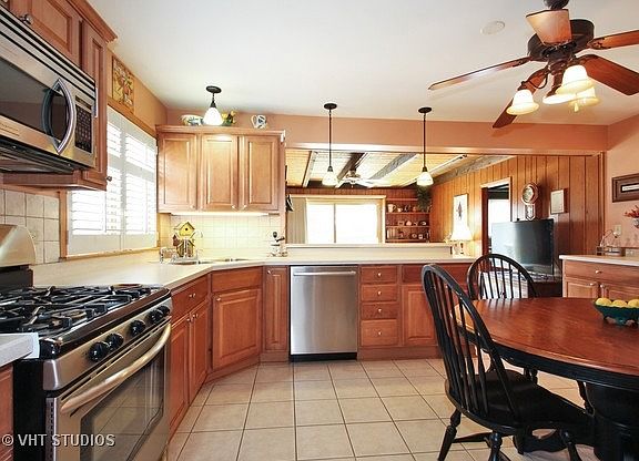 5th image of 7816 N Oconto Ave