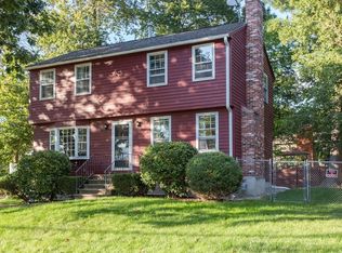 119 Hillcrest Rd, Dracut, MA 01826