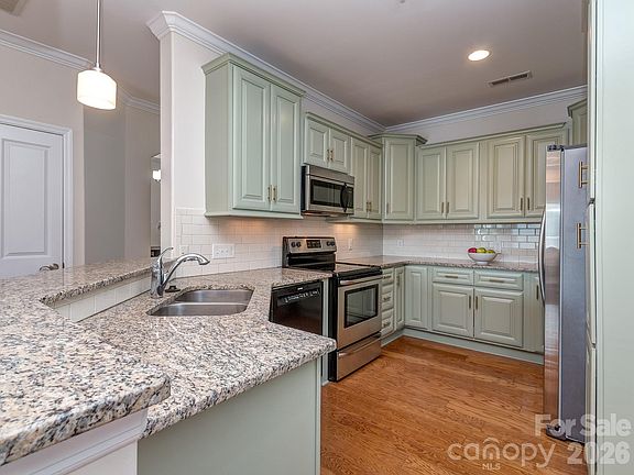 2nd image of 6605 Central Pacific Ave Unit 403