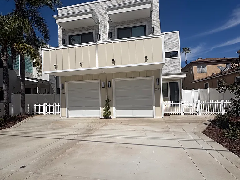 260 Donax Ave — Photo 59