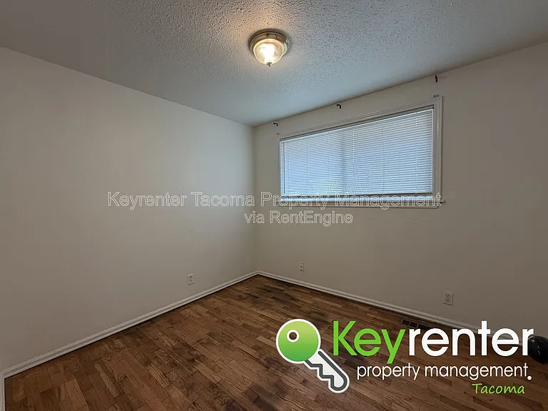 1021 S Orchard St — Photo 14