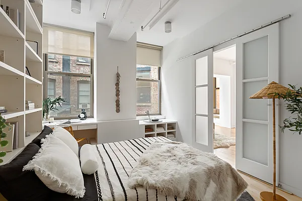 Sold by Compass | media 12