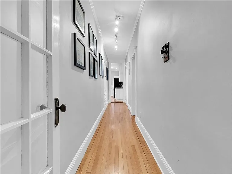 80 Browne St #1 — Photo 10