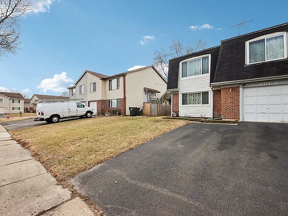 2nd image of 2065 Millpond Ln
