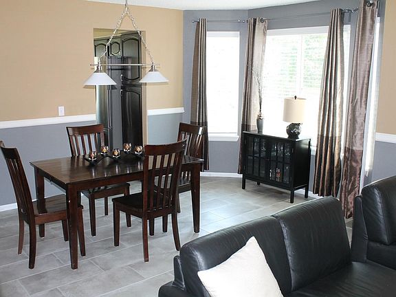 4th image of 9954 Silver Maple Way