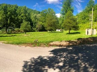 905 Arnold Fork Rd, Kite, KY 41828