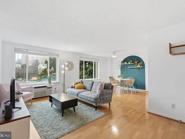 1730 Arlington Blvd APT 202, Arlington, VA 22209