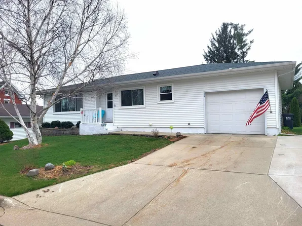 213 12th Ave, New Glarus, WI 53574