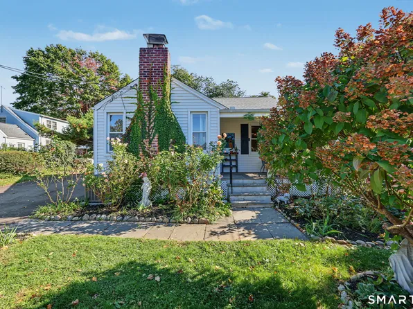 1 Villaway Road, Norwalk, CT 06855