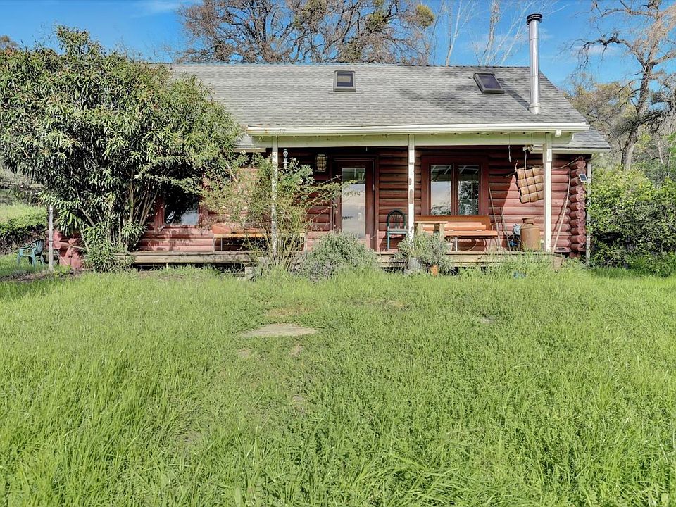 1st image of 16101 Barbara Ct