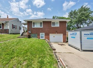 146 Hillman Rd, Akron, OH 44312