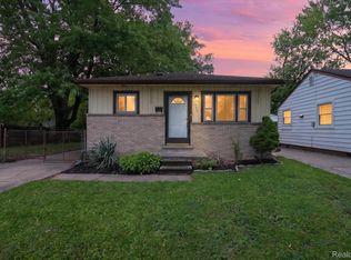 5957 John Daly St, Taylor, MI 48180