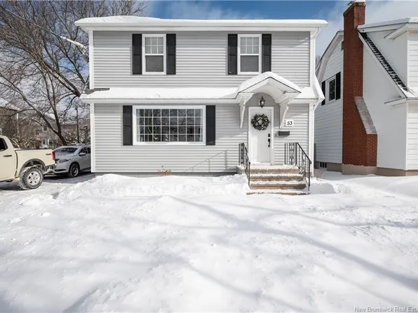53 Fairview Dr, Moncton, NB E1E 3C8