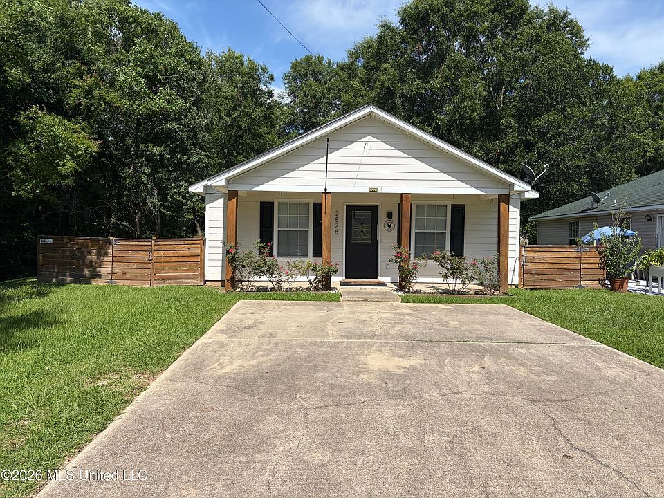 1st image of 2828 59th Ave
