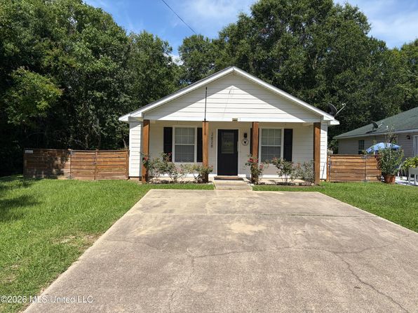 2828 59th Ave