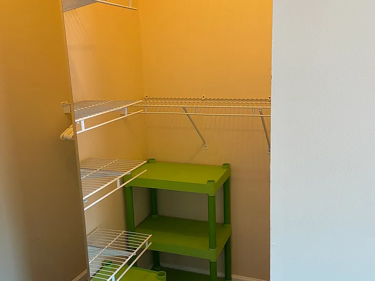 1791 W Howard St #3E — Photo 4