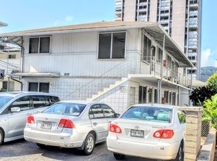 2112 Fern St APT 4, Honolulu, HI 96826