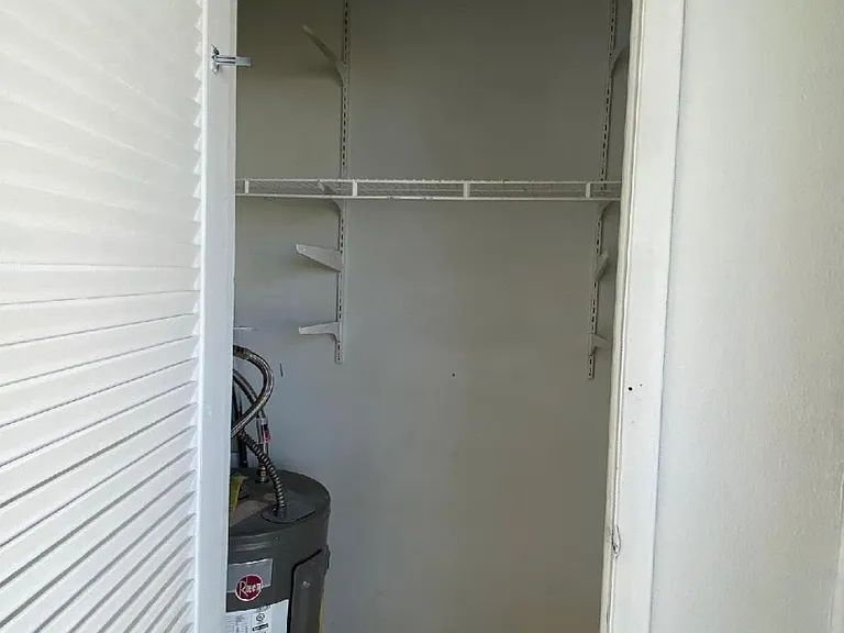 2640 S Garden Dr #301 — Photo 17