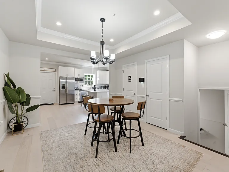 1433 Howard Rd SE — Photo 9