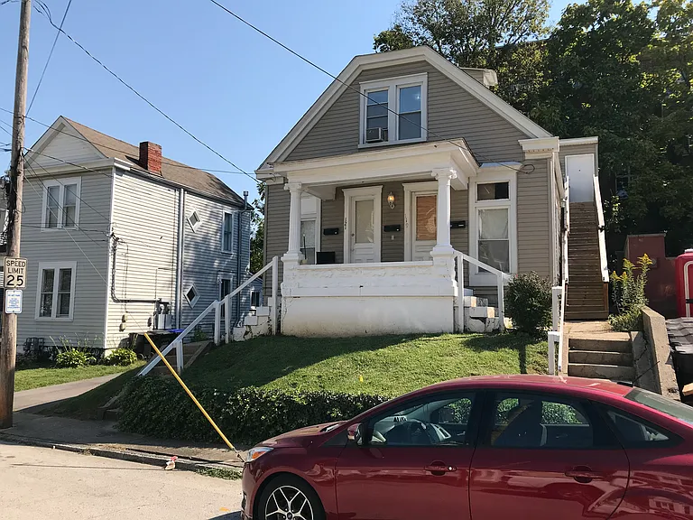 119 N Bellaire Ave #1B — Photo 2