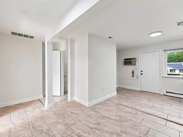 805 W New York Ave — Photo 18