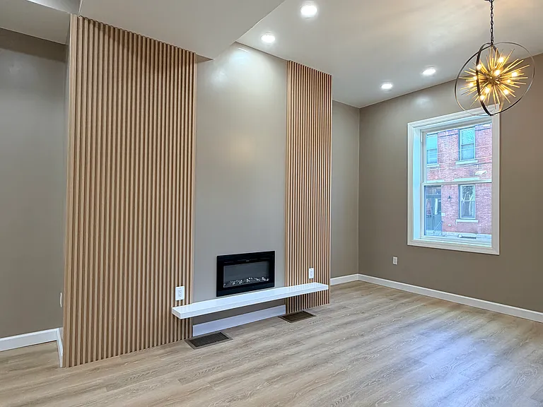 1321 Columbus Ave — Photo 23