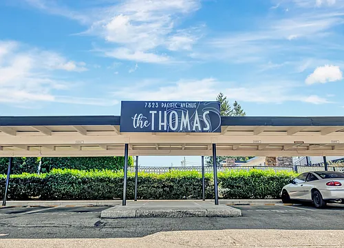The Thomas Photo 1