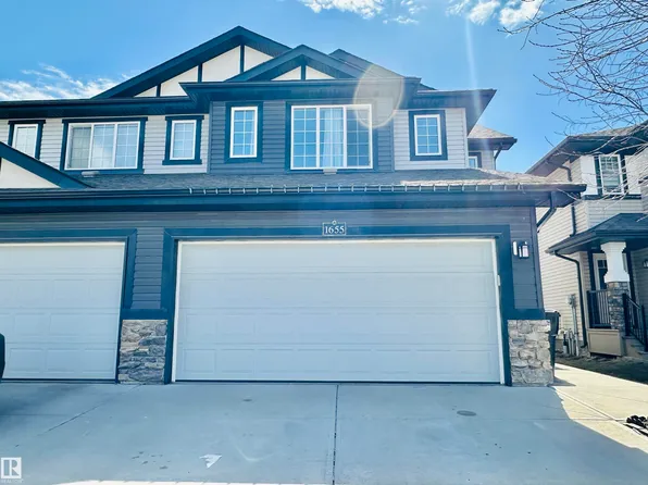 1655 Hammond Cres NW, Edmonton, AB T6M 0L8