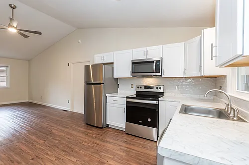 106 Johnson St #B Photo 1 106 Johnson St #B Photo 1