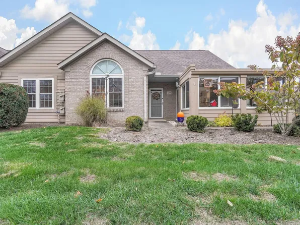 129 Abbeycross Ln, Westerville, OH 43082