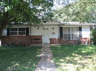 905 S 3rd St, Festus, MO 63028