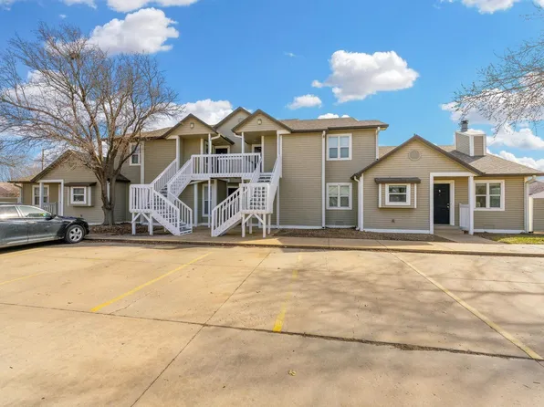 1704 E 24th Ave, Hutchinson, KS 67502