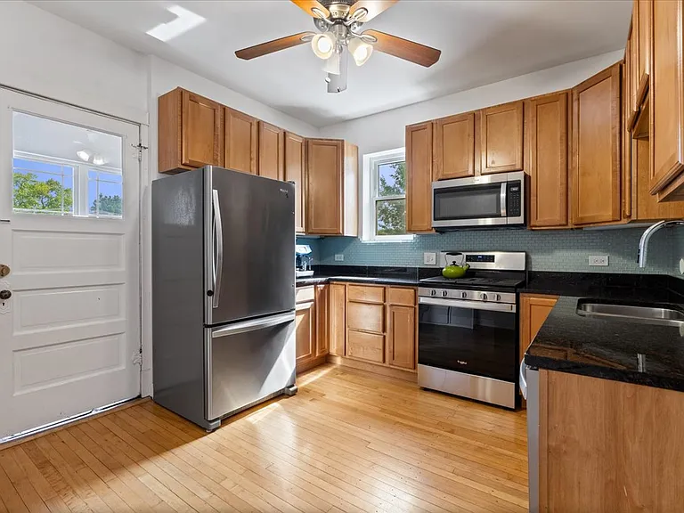 2206 W Eastwood Ave #1 — Photo 12