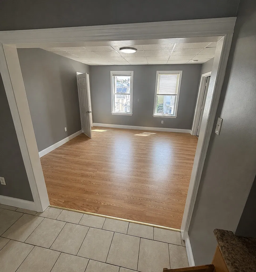 3 bed, $1,750 — Photo 1