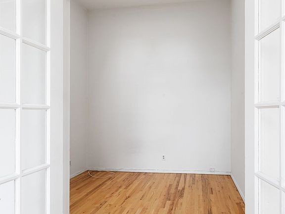 5th image of 500 Broome St APT 5