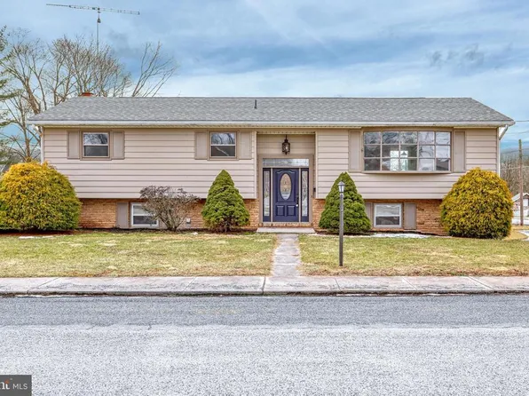 158 Early Ave, Gettysburg, PA 17325