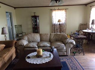 6855 Old Mayfield Rd, Paducah, KY 42003