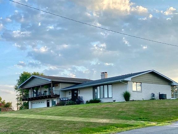 2nd image of 123 Broadview Dr