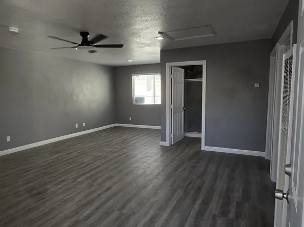 8662 Walker St #B, Cypress, CA 90630