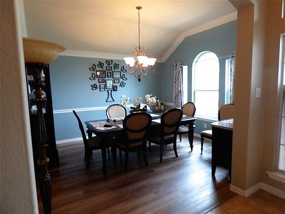 4th image of 7008 Twin Hills Dr
