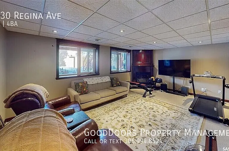 2830 Regina Ave — Photo 32