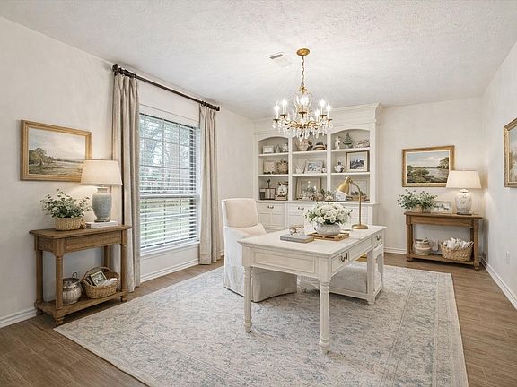5th image of 1501 Sweet Gum Lane