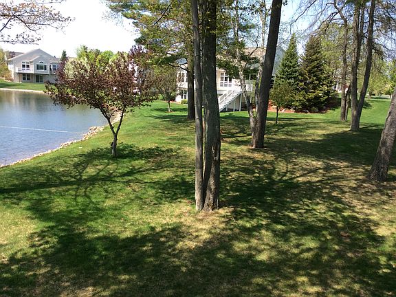 3rd image of 6857 Windwater Ct