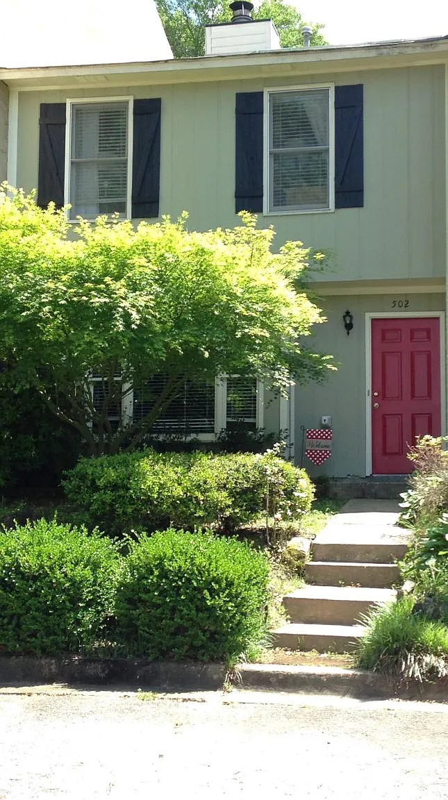3 bed, 2.5 bath, 1773 sqft, $1,700 — Photo 1