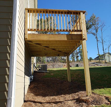 3rd image of 376 Katie Ln